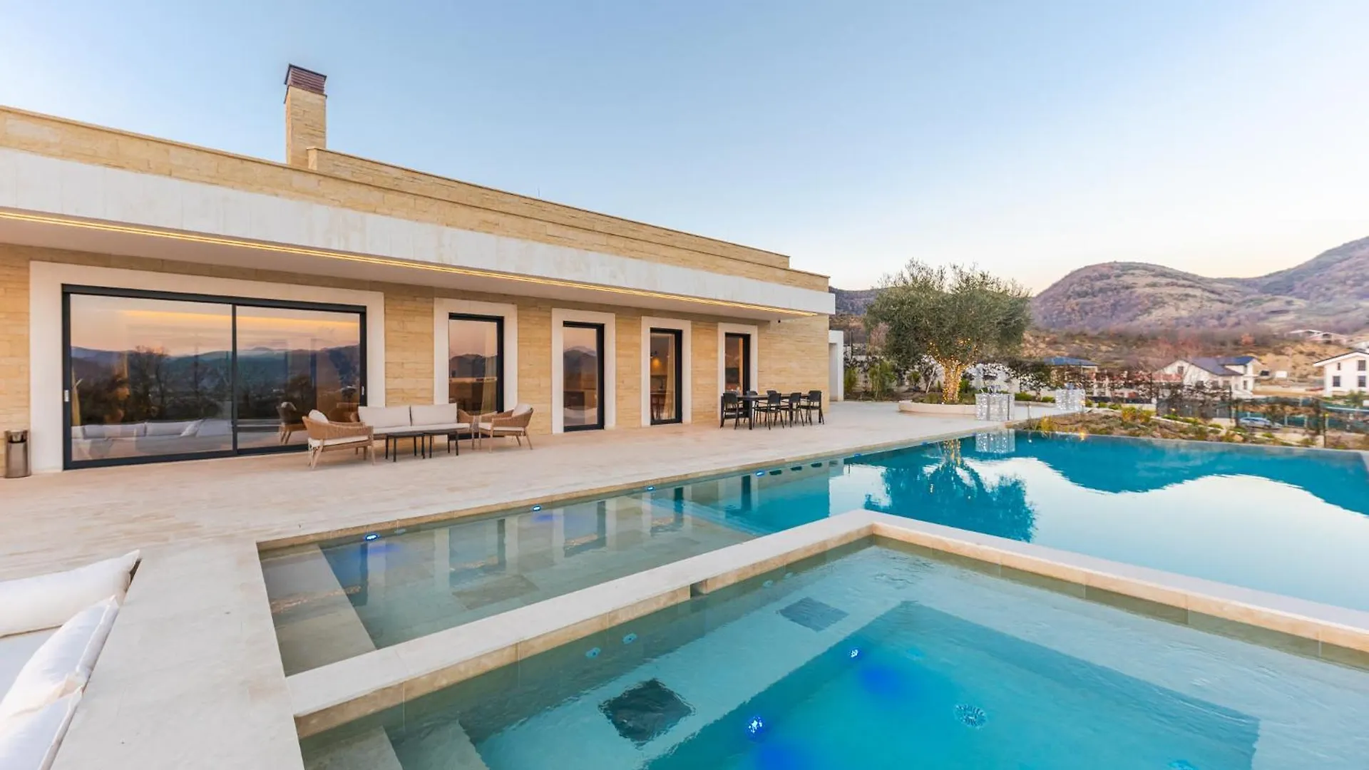 Jerina Mansion Villa Tirana